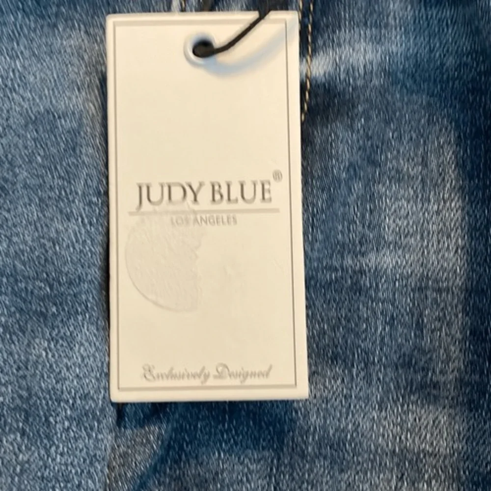 Judy Blue High Waisted Lightly Distressed Jean Shorts 6